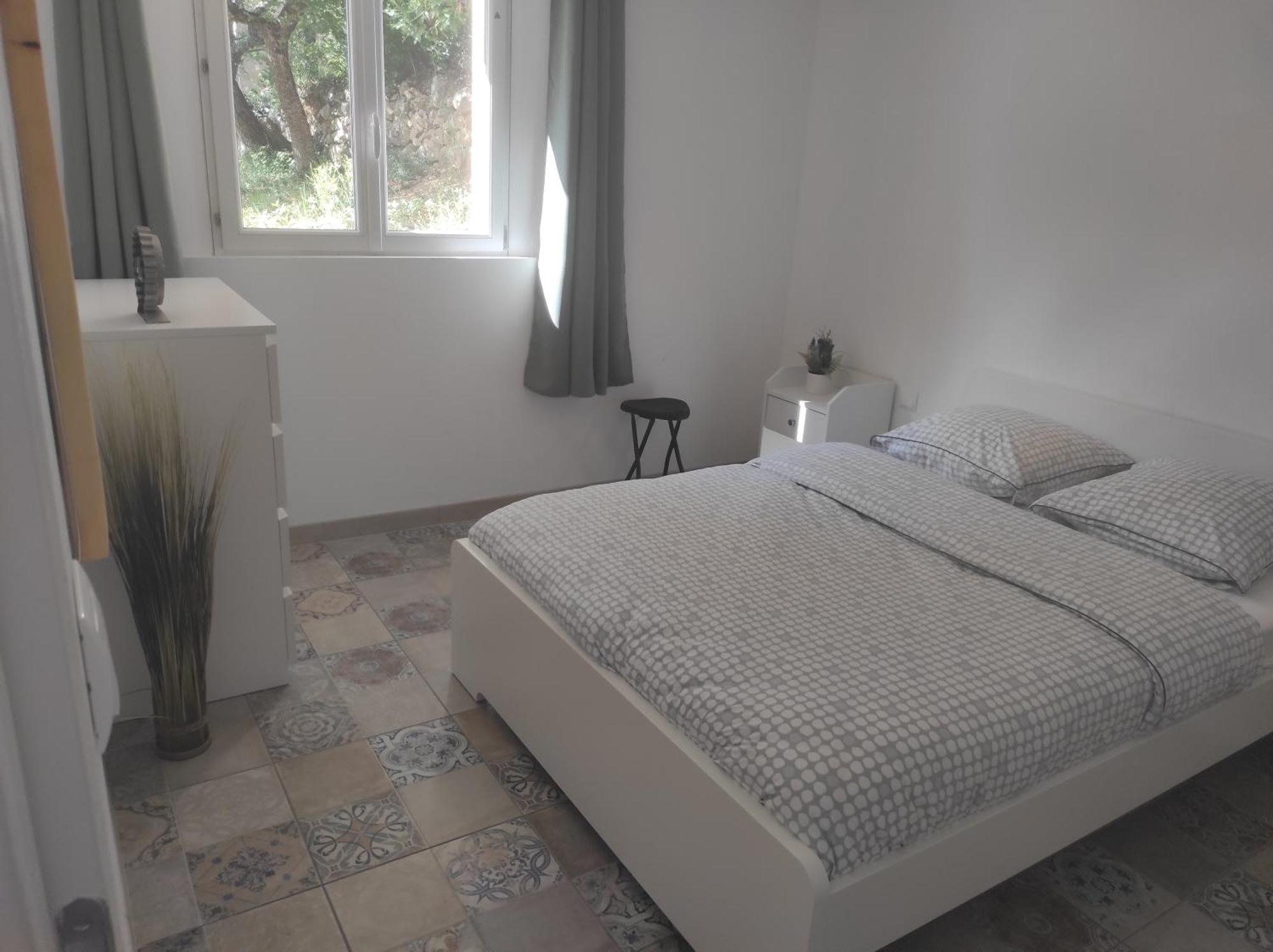 Les Quatre Chenes Apartment Bauduen Bagian luar foto